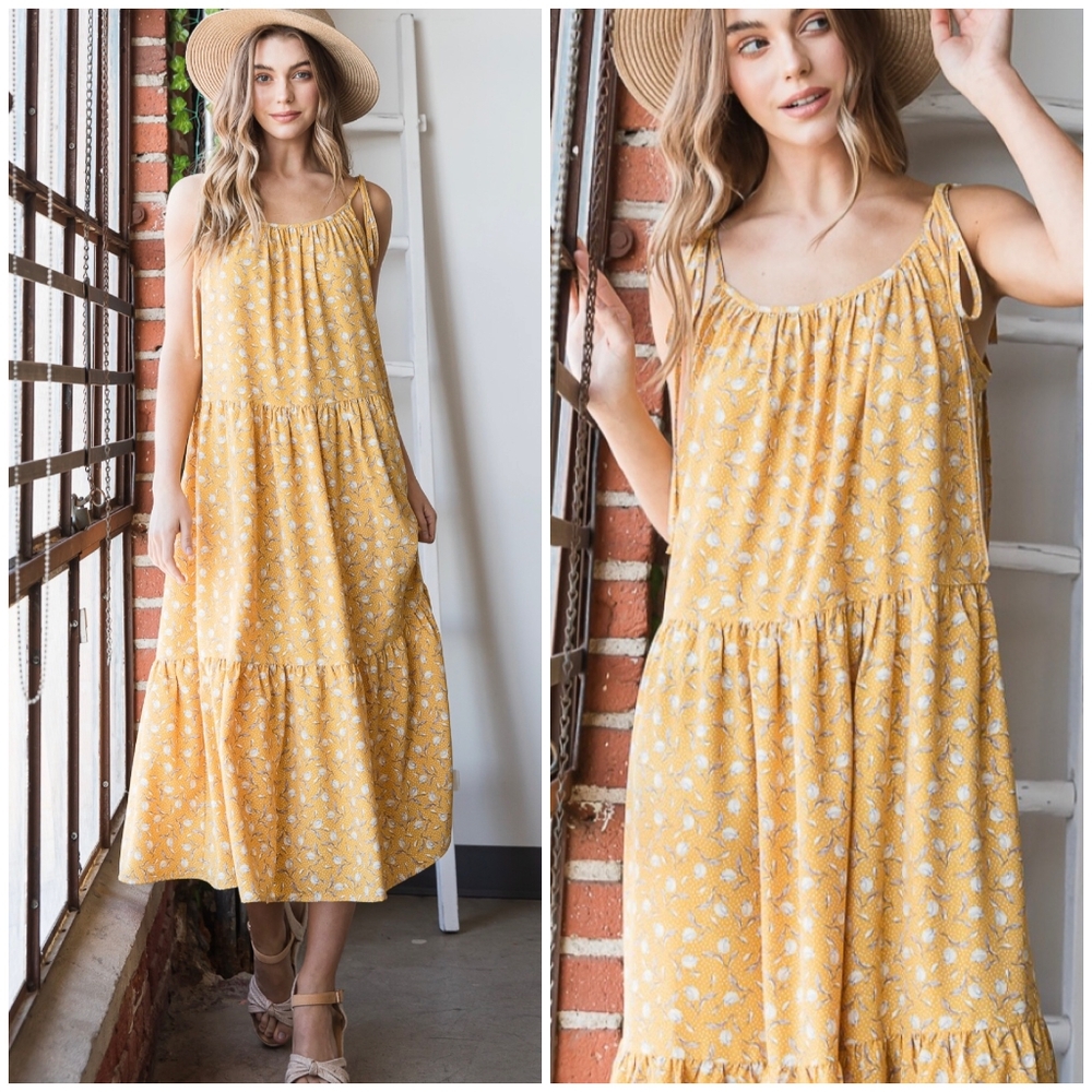 Feminine Boho Chic Yellow Floral Relaxed Fit Tiered Maxi Dress - Picture 2 of 8